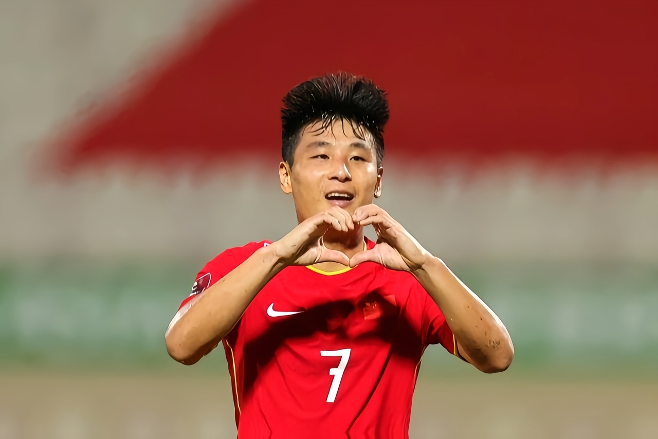 包含国脚集体脱引：世界杯外围赛已报名远征战忧心重重的词条