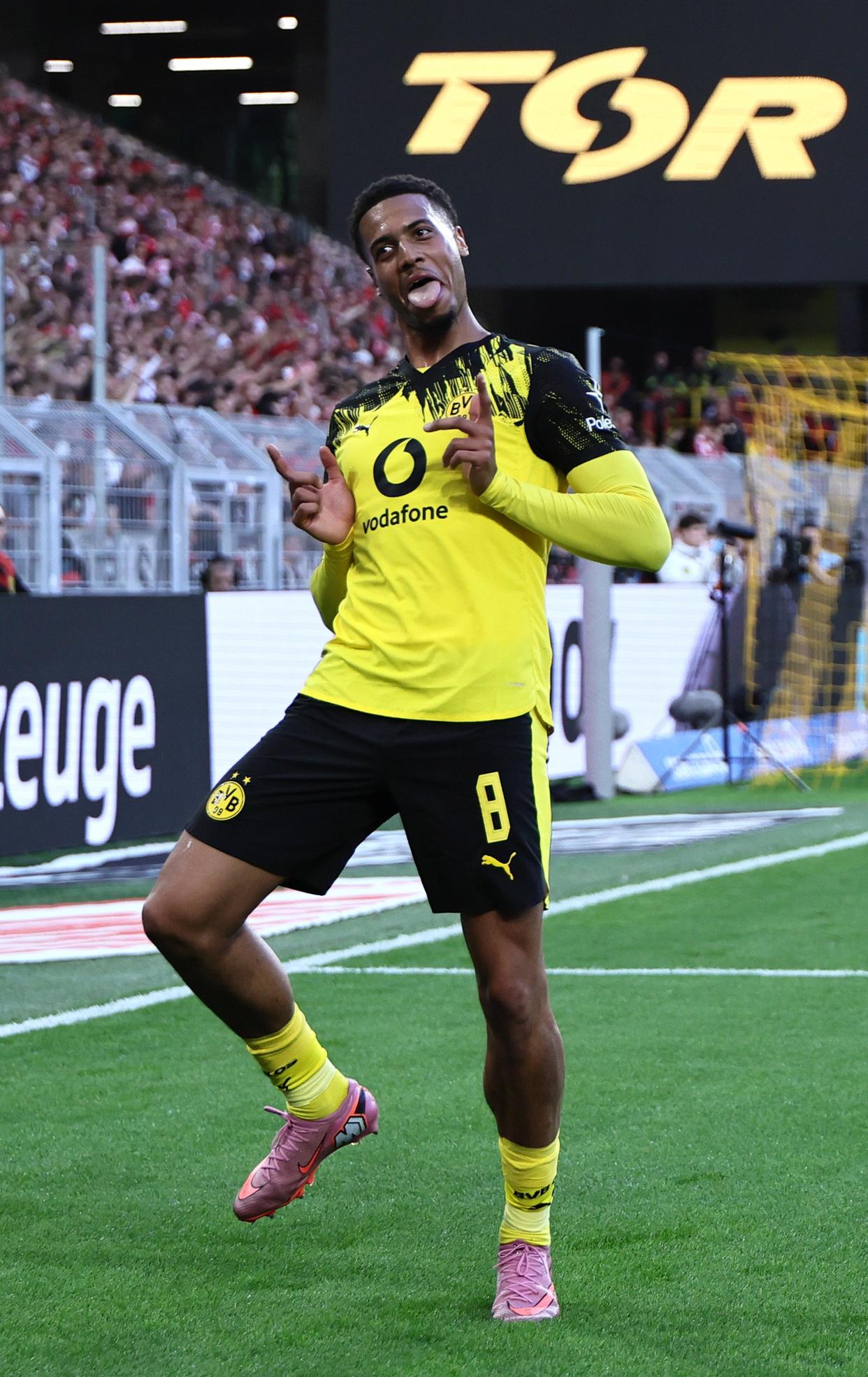 C7娱乐官网-关于多特蒙德客场战胜斯图加特，积分持续攀升的信息