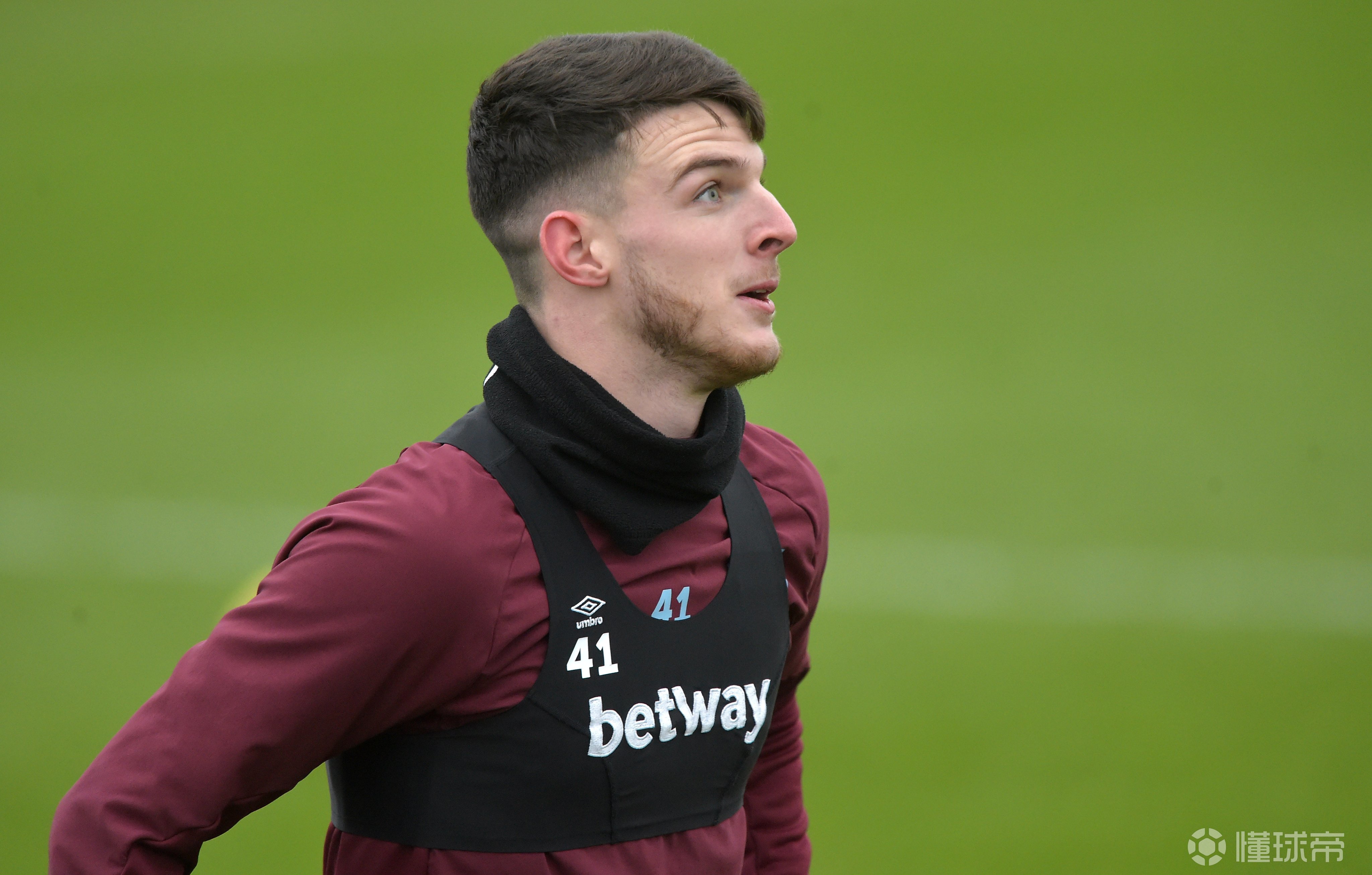 C7 Game-伊丽莎白二世体育场迎来伦敦德比